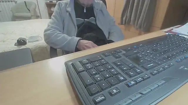 Snapshot of papillonhotofficial chatting on March 2026 04:47:01 PM papillonhotofficial online show from March 2026 04:47:01 PM