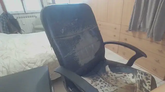 Snapshot of papillonhotofficial chatting on March 2026 08:42:02 AM papillonhotofficial online show from March 2026 08:42:02 AM