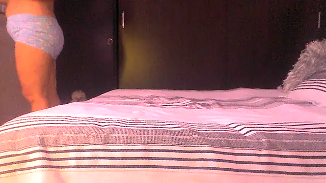 CurvySara1 online show from May 2026 08:16:01 PM