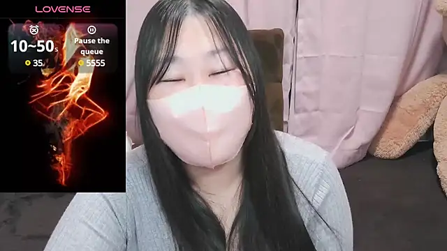 Snapshot of yuinyan3150 chatting on January 2025 10:38:01 PM yuinyan3150 online show from January 2025 10:38:01 PM