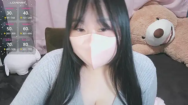 Snapshot of yuinyan3150 chatting on September 2025 09:14:01 PM yuinyan3150 online show from September 2025 09:14:01 PM