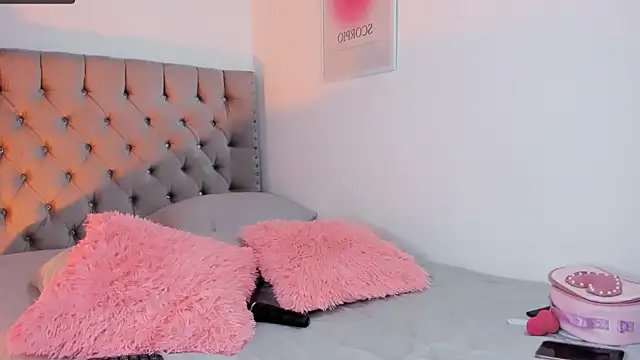 Snapshot of MafeOlimpo chatting on November 2025 11:51:02 PM MafeOlimpo online show from November 2025 11:51:02 PM