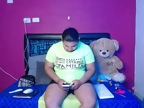 karolhot916 online show from September 2025 12:26:02 AM