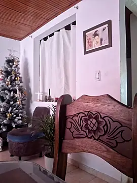 Snapshot of Gimena41 chatting on December 2025 03:39:01 PM Gimena41 online show from December 2025 03:39:01 PM