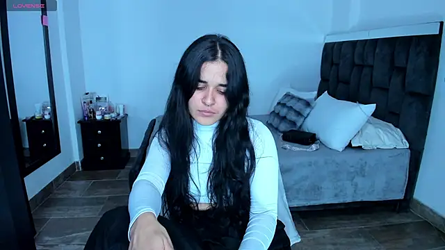 SweetMegan 1 online show from February 2025 10:12:01 PM