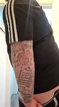 iang6348 online show from February 2025 11:04:01 PM