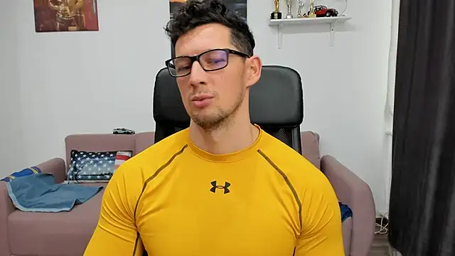 BrutusK08 online show from December 2024 08:03:02 AM