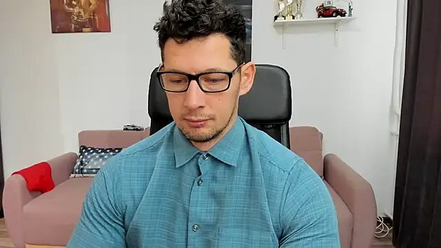 BrutusK08 online show from February 2025 07:28:02 AM