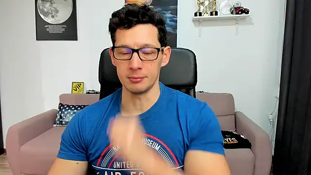 BrutusK08 online show from February 2026 08:19:01 AM