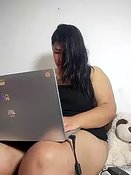 Snapshot of KATYGONZALEZ chatting on January 2026 09:47:02 AM KATYGONZALEZ online show from January 2026 09:47:02 AM