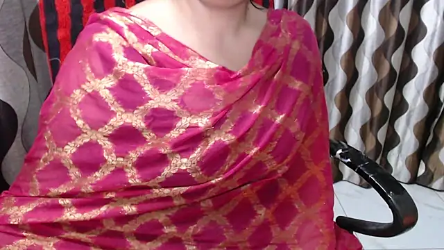 Snapshot of Kaur_Jannat chatting on February 2025 09:20:02 PM Kaur Jannat online show from February 2025 09:20:02 PM