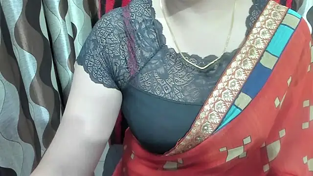 Snapshot of Kaur_Jannat chatting on November 2025 05:56:01 PM Kaur Jannat online show from November 2025 05:56:01 PM