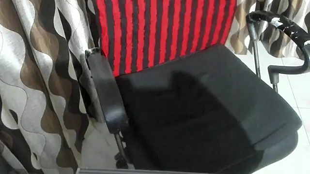 Snapshot of Kaur_Jannat chatting on December 2025 05:51:02 PM Kaur Jannat online show from December 2025 05:51:02 PM