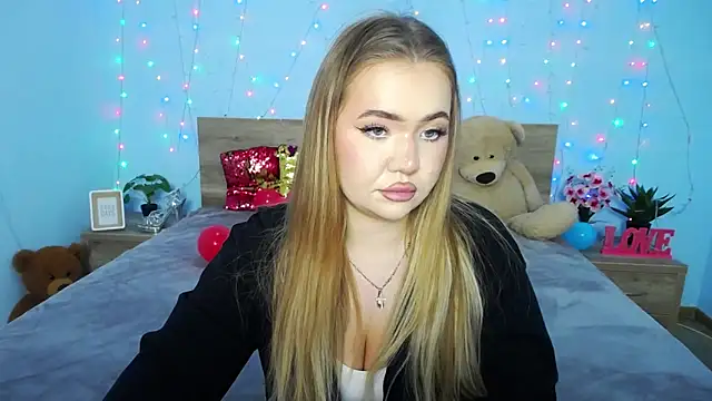 Snapshot of StacyYellig chatting on January 2025 06:12:01 AM StacyYellig online show from January 2025 06:12:01 AM