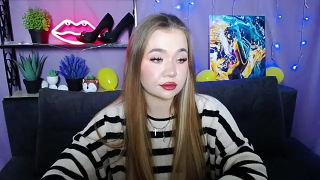 Snapshot of StacyYellig chatting on January 2025 10:59:01 PM StacyYellig online show from January 2025 10:59:01 PM