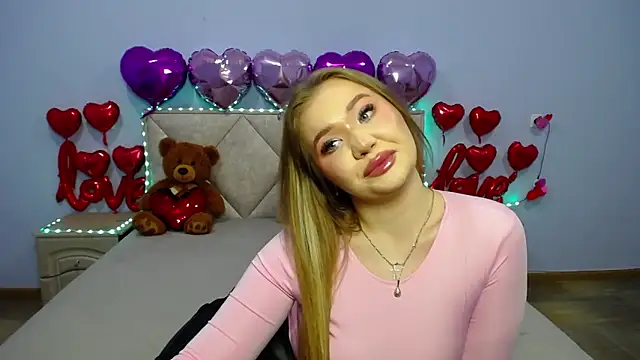 Snapshot of StacyYellig chatting on March 2025 02:19:02 AM StacyYellig online show from March 2025 02:19:02 AM