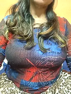 CUTE SOPHIA- online show from February 2025 08:11:02 PM