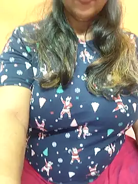 CUTE SOPHIA- online show from March 2025 06:44:02 PM