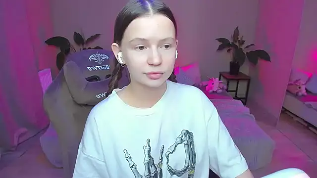 HelloRoxy online show from December 2024 08:34:01 PM