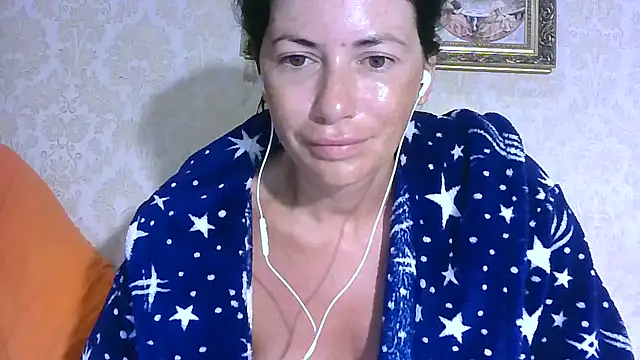 StunnigArt online show from July 2026 01:03:01 AM