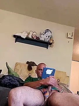 Snapshot of littleChop33 chatting on October 2025 12:42:02 AM littleChop33 online show from October 2025 12:42:02 AM