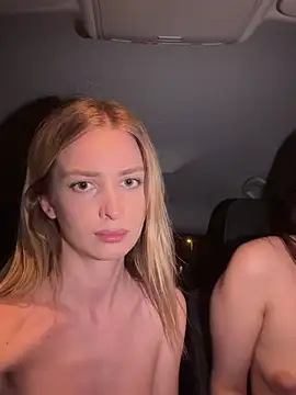 Snapshot of EvieEvans chatting on March 2025 01:02:02 AM EvieEvans online show from March 2025 01:02:02 AM