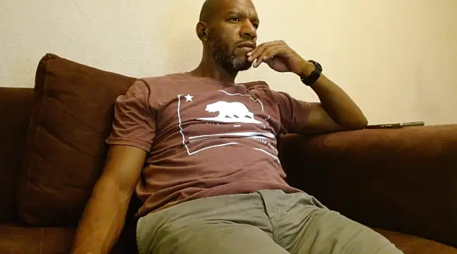 Snapshot of elmorenazost chatting on February 2025 07:09:02 AM elmorenazost online show from February 2025 07:09:02 AM