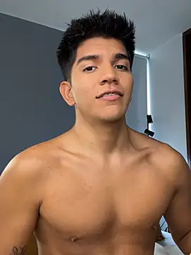 santiago 01 online show from May 2026 08:04:04 PM