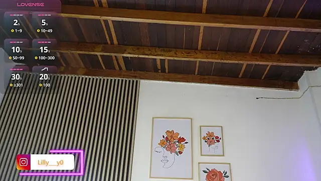 Snapshot of LillyDolls23 chatting on November 2025 12:49:01 PM LillyDolls23 online show from November 2025 12:49:01 PM