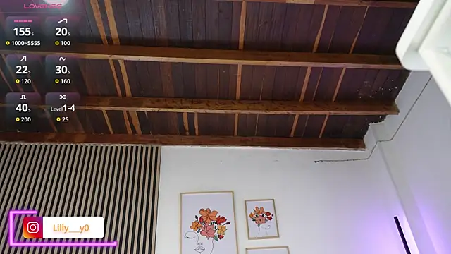 Snapshot of LillyDolls23 chatting on December 2025 12:44:02 PM LillyDolls23 online show from December 2025 12:44:02 PM