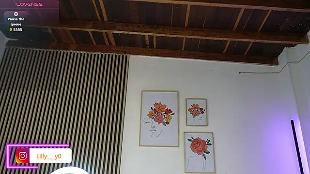 Snapshot of LillyDolls23 chatting on December 2025 12:56:02 PM LillyDolls23 online show from December 2025 12:56:02 PM