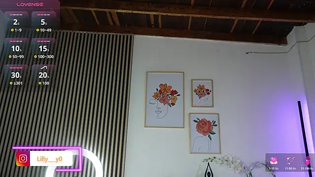 Snapshot of LillyDolls23 chatting on January 2026 01:02:01 PM LillyDolls23 online show from January 2026 01:02:01 PM