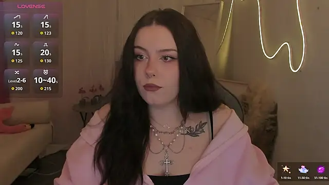 CoralineKeyns online show from March 2026 05:11:01 AM