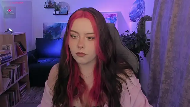 CoralineKeyns online show from March 2026 05:23:01 AM