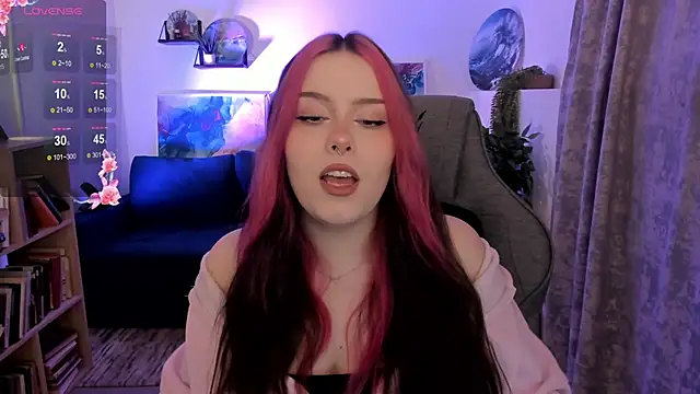 CoralineKeyns online show from April 2026 05:33:01 AM