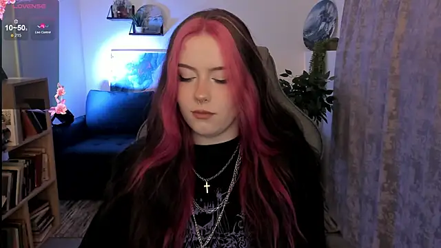 CoralineKeyns online show from May 2026 05:27:01 AM