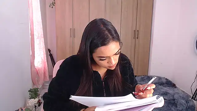 Snapshot of fairylatin222 chatting on February 2025 03:23:02 PM fairylatin222 online show from February 2025 03:23:02 PM