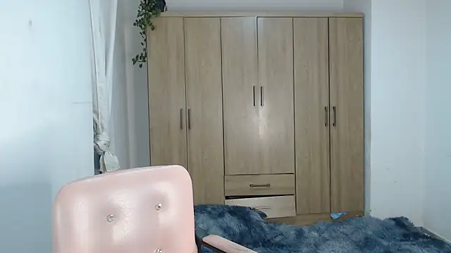 Snapshot of fairylatin222 chatting on February 2025 10:28:01 AM fairylatin222 online show from February 2025 10:28:01 AM