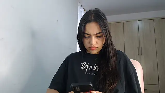 Snapshot of fairylatin222 chatting on February 2025 12:01:02 PM fairylatin222 online show from February 2025 12:01:02 PM