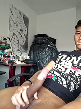 Snapshot of xrobXstax chatting on October 2025 07:24:02 PM xrobXstax online show from October 2025 07:24:02 PM