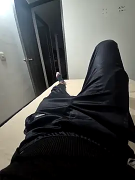 Snapshot of xrobXstax chatting on February 2026 11:23:02 PM xrobXstax online show from February 2026 11:23:02 PM