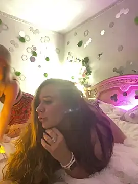 AurorHarris online show from January 2025 11:42:02 AM