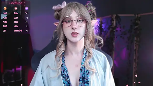 Snapshot of Rory_Pink chatting on March 2025 03:58:02 PM Rory Pink online show from March 2025 03:58:02 PM