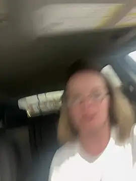 yanks28xh online show from March 2025 09:59:02 PM