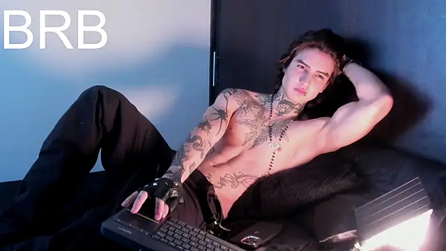 dantecoppolaa  online show from March 2025 04:22:02 PM