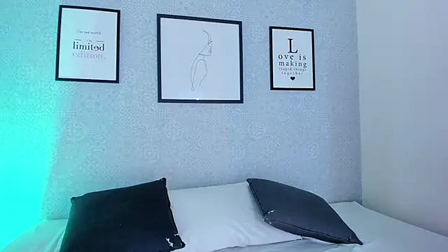 Natasha harper online show from March 2026 12:01:01 PM