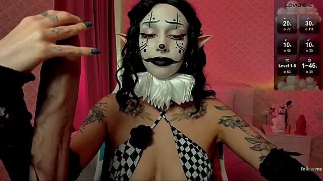 Snapshot of LeylaNoiry chatting on September 2025 03:15:02 PM LeylaNoiry online show from September 2025 03:15:02 PM