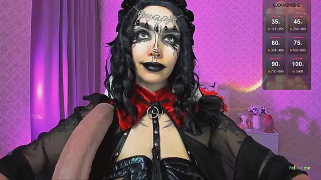 Snapshot of LeylaNoiry chatting on October 2025 01:23:01 PM LeylaNoiry online show from October 2025 01:23:01 PM