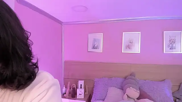 Sachi Meow online show from February 2025 06:32:02 PM