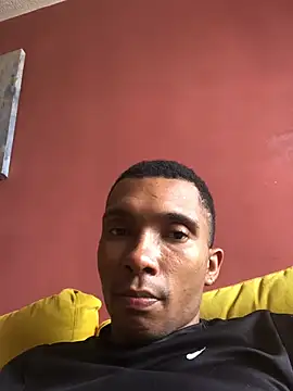 Aaronblack1  online show from April 2026 05:44:02 PM